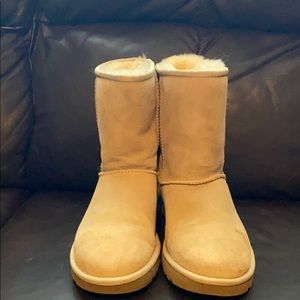 Ugg Classic Short Boot
